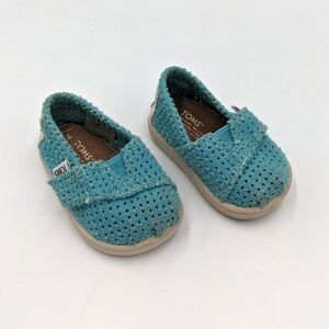 Toms Turquoise Shoe Loafer 2T